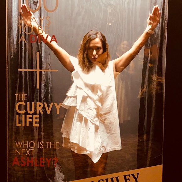 Meet your Posher, Margaret - Picture 3 of 4